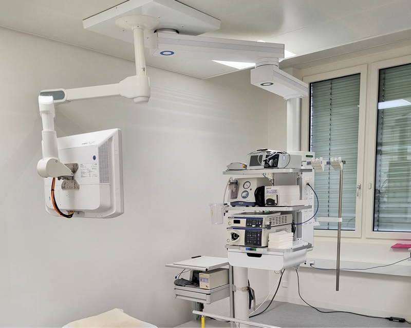 Single Overhead Suspension System for Endoscopic Applications